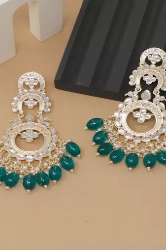 Kundan type zumka earring for girls