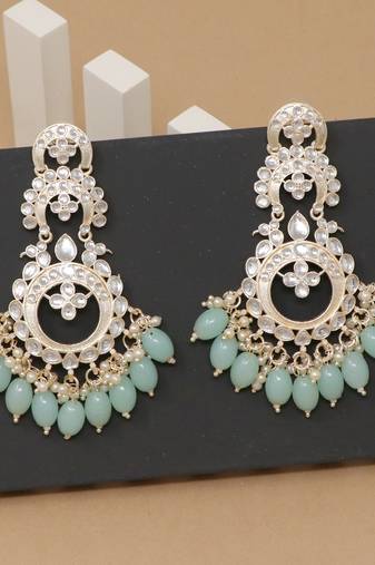 Kundan type zumka earring for girls