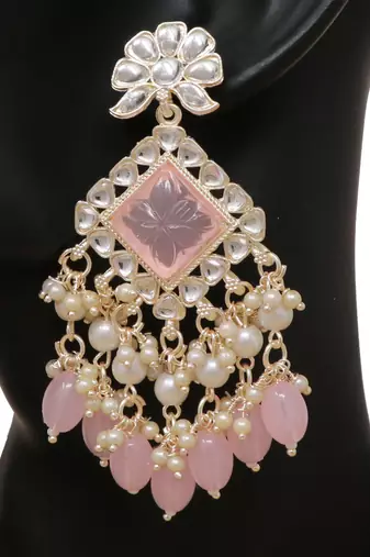 Kundan type zumka earring for girls
