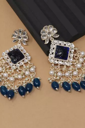 Kundan type zumka earring for girls