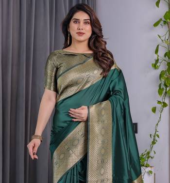 Green Color Zari Woven Banarasi Art Silk Saree 1