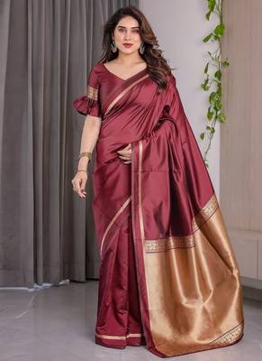 Maroon Color Zari Woven Banarasi Art Silk Saree 4