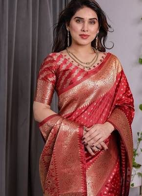 Red Color Zari Woven Banarasi Art Silk Saree 1