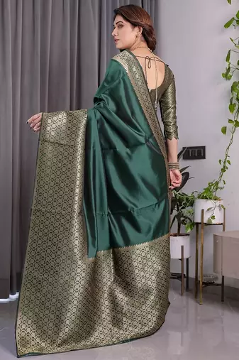 Green Color Zari Woven Banarasi Art Silk Saree