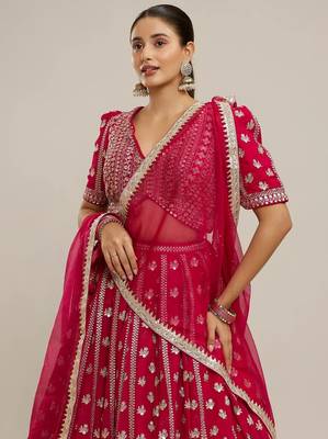 Women's Pink Georgette Sequins With Zari Embroidery Lehenga 2