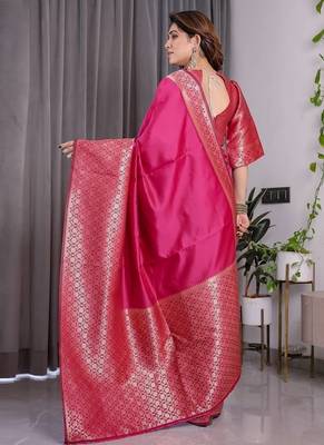 Pink Color Zari Woven Banarasi Art Silk Saree 5