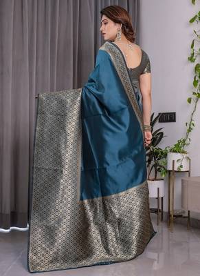 Teal Color Zari Woven Banarasi Art Silk Saree 5