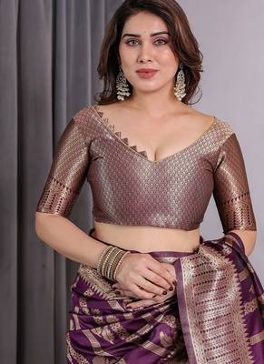 Wine Color Zari Woven Banarasi Art Silk Saree 4