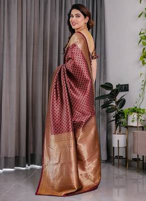 Maroon Color Zari Woven Banarasi Art Silk Saree 5