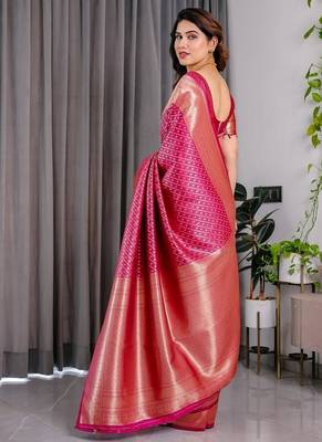 Pink Color Zari Woven Banarasi Art Silk Saree 5