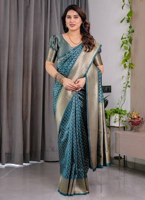 Teal Color Zari Woven Banarasi Art Silk Saree 3