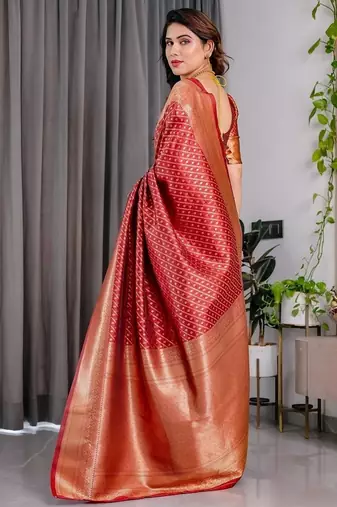 Red Color Zari Woven Banarasi Art Silk Saree