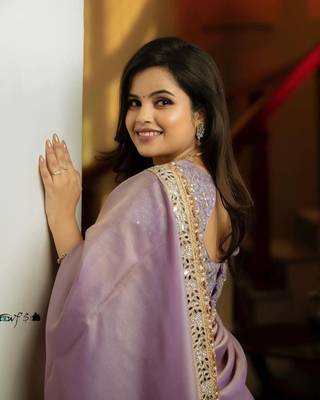 Lavender Color Embroidered Tissue Silk Blend Saree 5
