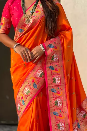 Soft silk swan rajhans paithani saree