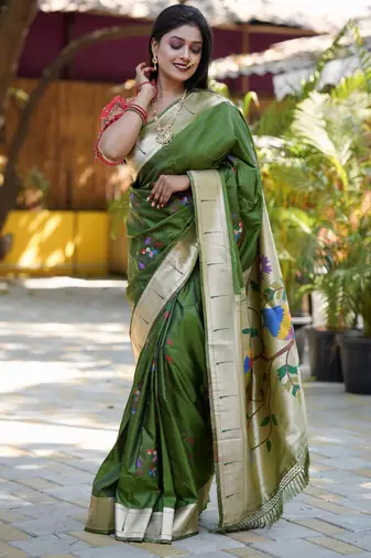 dark green woven paithani silk blend saree with blouse