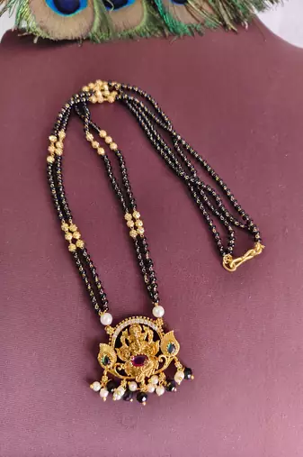Gold plated temple ganesh black beads necklace