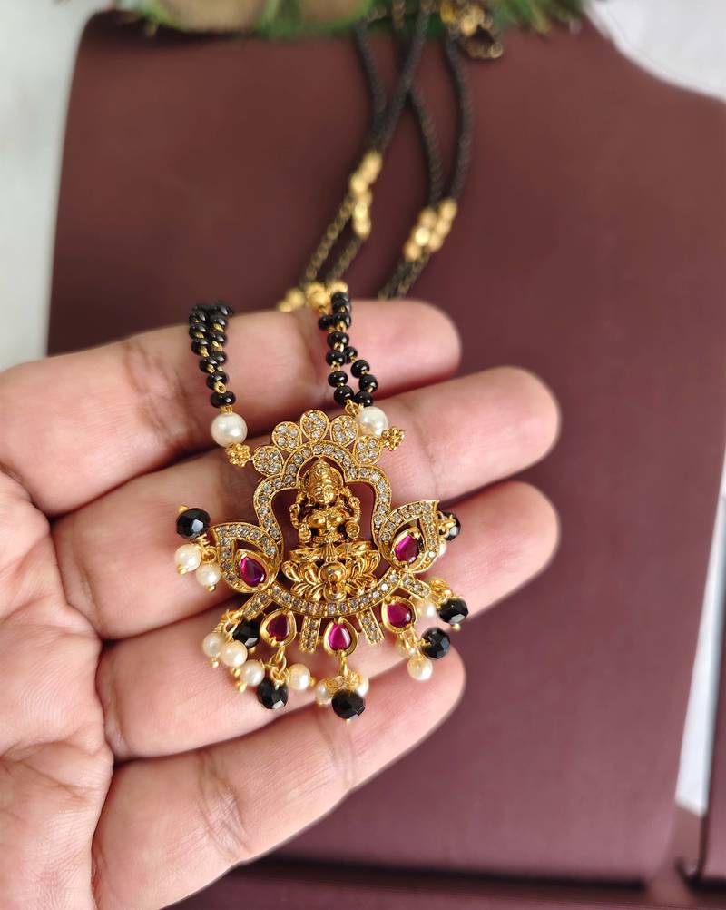 Gold plated temple lakshmi stone black beads necklace