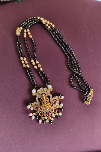 Gold plated temple lakshmi stone black beads necklace