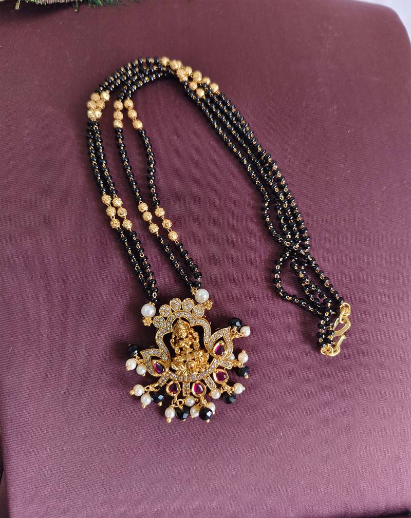 Gold plated temple lakshmi stone black beads necklace