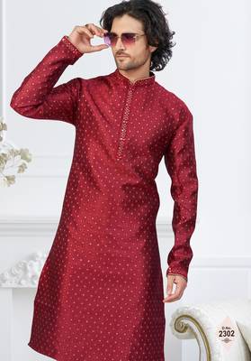 Maroon faux banarasi embroidered kurta pajama 2