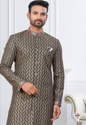 Green silk blend embroidered sherwani set 2