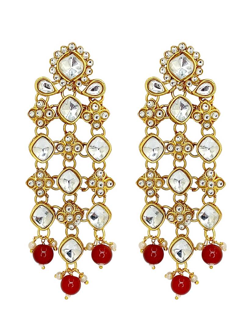 Gold-plated kundan maroon beads v-shaped necklace set with maang tikka