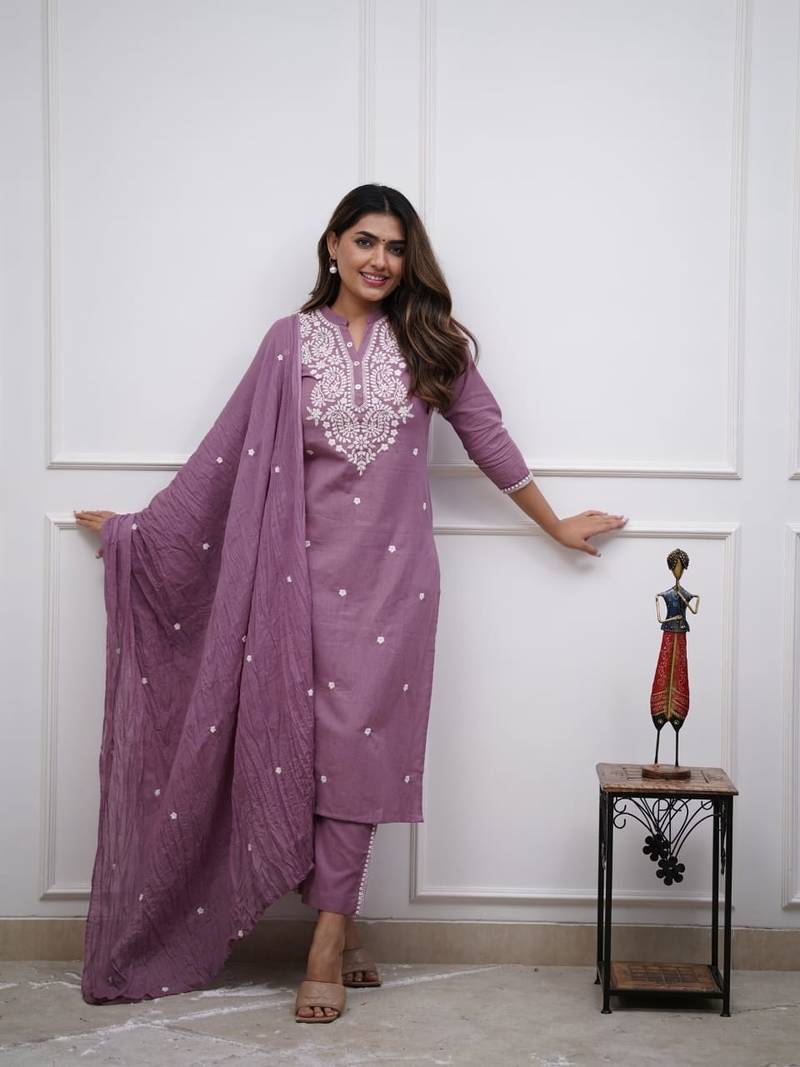 Lavender Cotton Embroidered Kurta Set with Cotton Dupatta