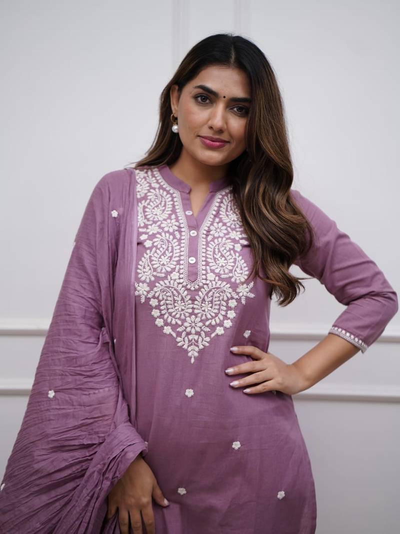 Lavender Cotton Embroidered Kurta Set with Cotton Dupatta