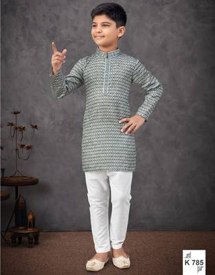 Green rayon embroidered kurta pajama 1