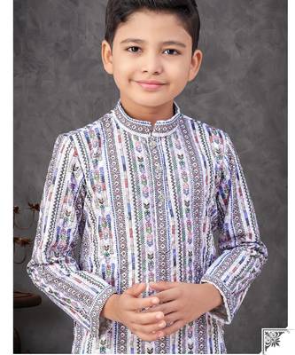 Blur rayon embroidered kurta pajama 2