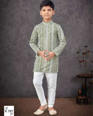 Green rayon embroidered kurta pajama 1