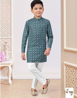 Green rayon embroidered kurta pajama 1