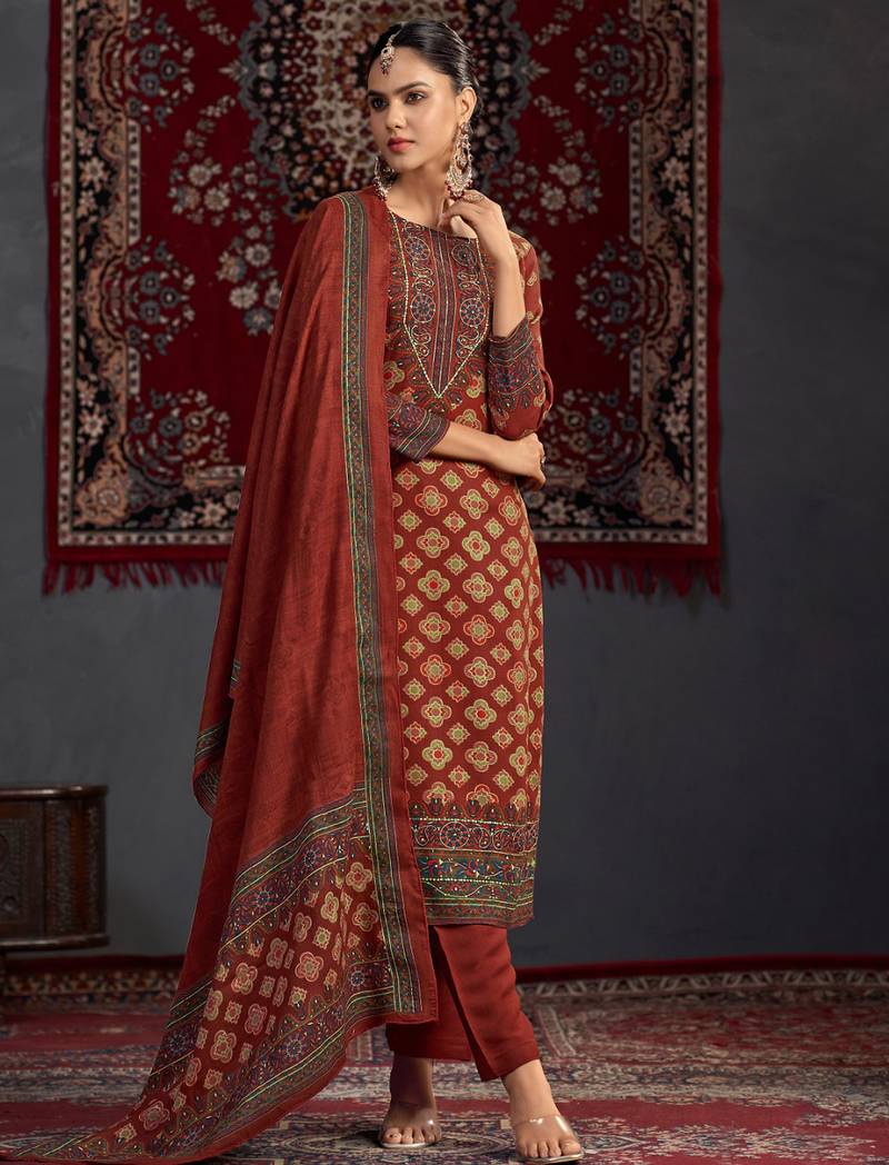 Stylee lifestyle maroon pashmina digital printed dress material