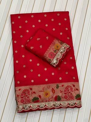 Red Color Flowing Pure Dola Silk Saree 4