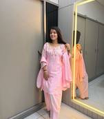 Baby pink crape readymade kurti set with beads sequence work