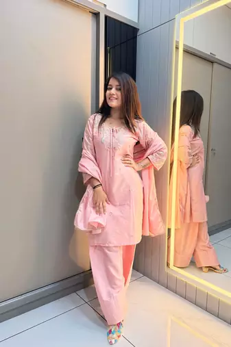 Peach crape readymade kurti set with beads sequence work