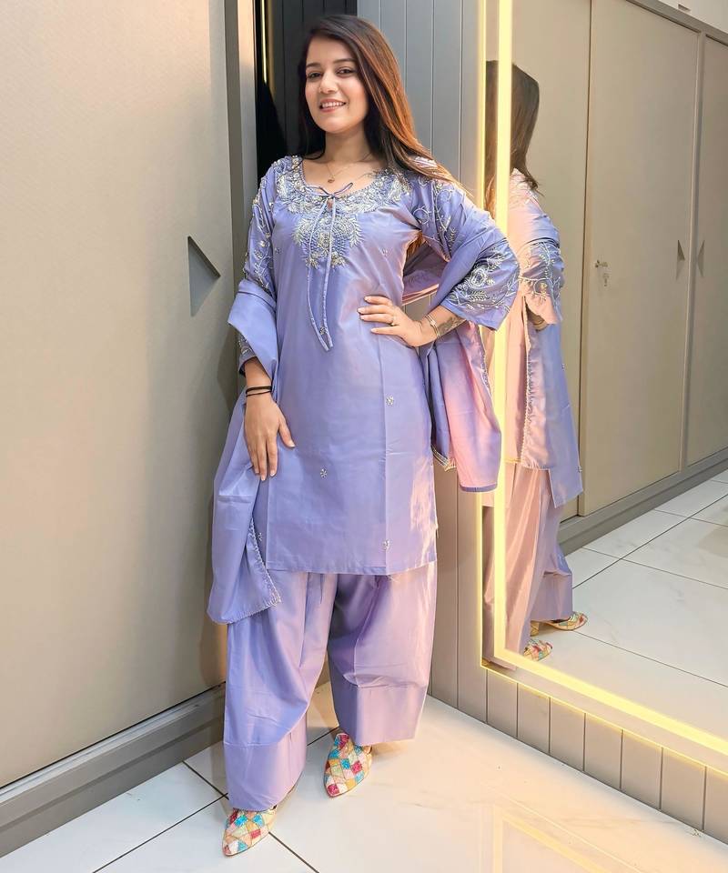 Lavender crape readymade kurti set with beads sequence work