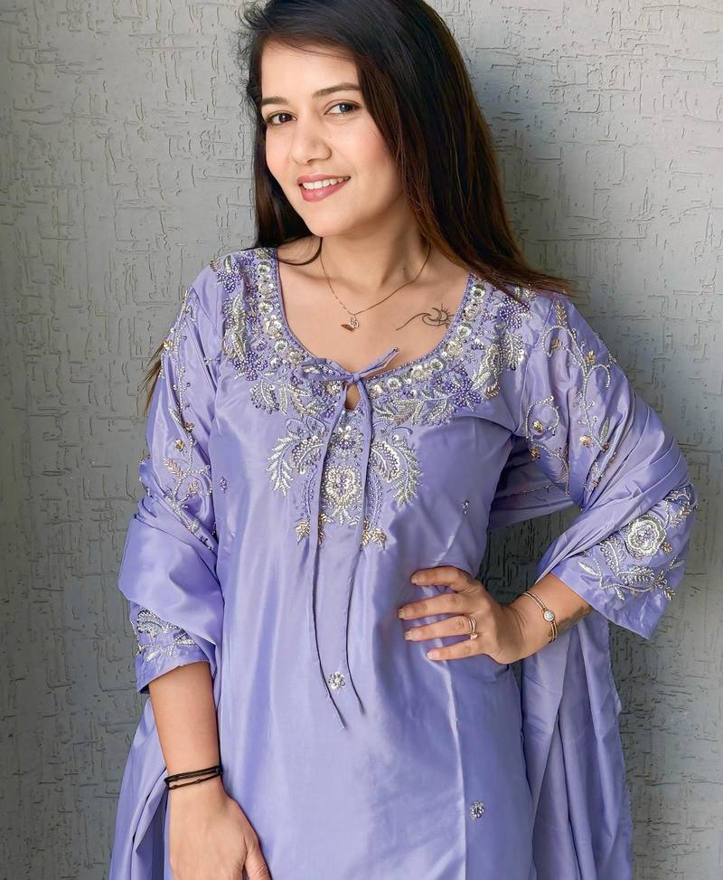 Lavender crape readymade kurti set with beads sequence work