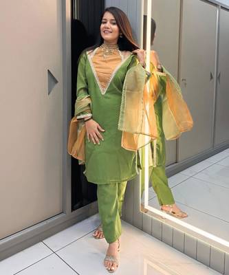 Parrot-green roman shimmer readymade kurti set with designer hand 1