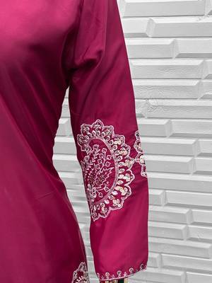 D magenta crape readymade salwar suit with embroidery  2