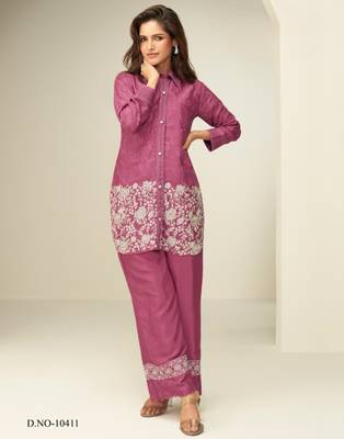 Magenta chinon silk readymade co-ords set with embroidery  1