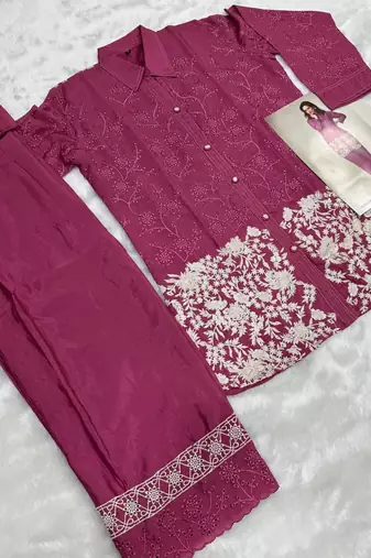 Magenta chinon silk readymade co-ords set with embroidery 