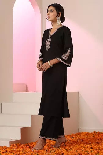 Black embroidered cotton kurta set