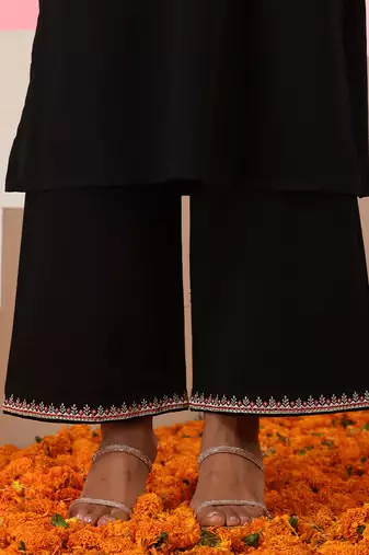 Black embroidered cotton kurta set