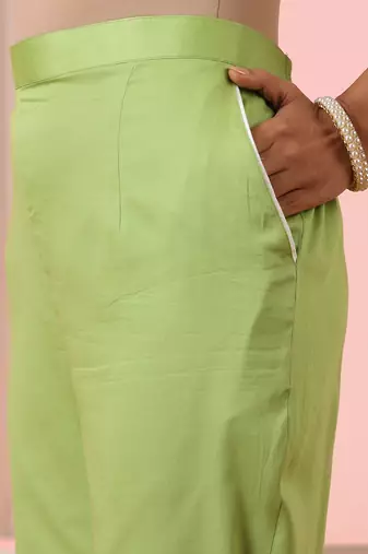 Green embroidered cotton kurta set