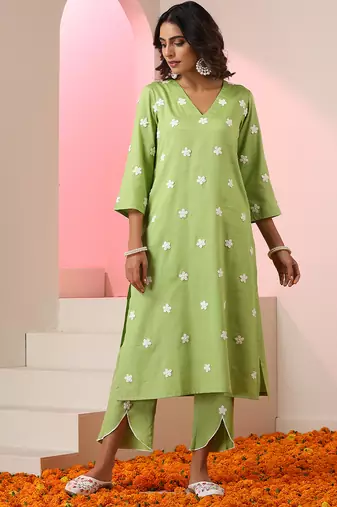 Green embroidered cotton kurta set