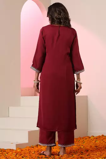Maroon embroidered silk kurta set