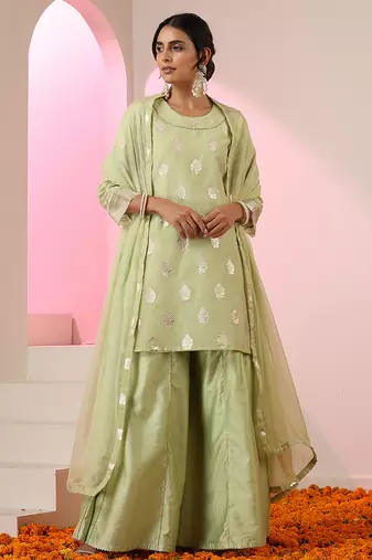 Green embroidered chanderi kurta set