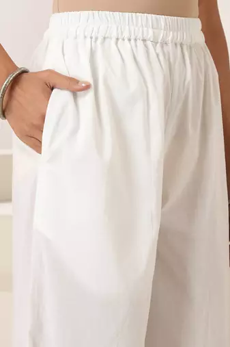 White plain muslin kurta set
