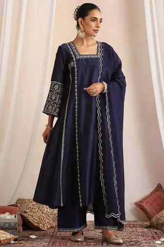 Blue embroidered chanderi kurta set
